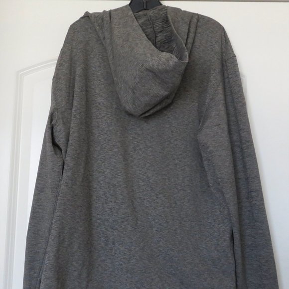 NWOT Men's Nike Dri-Fit Gray Zip Jacket w/ Hood - Medium - Picture 3 of 9